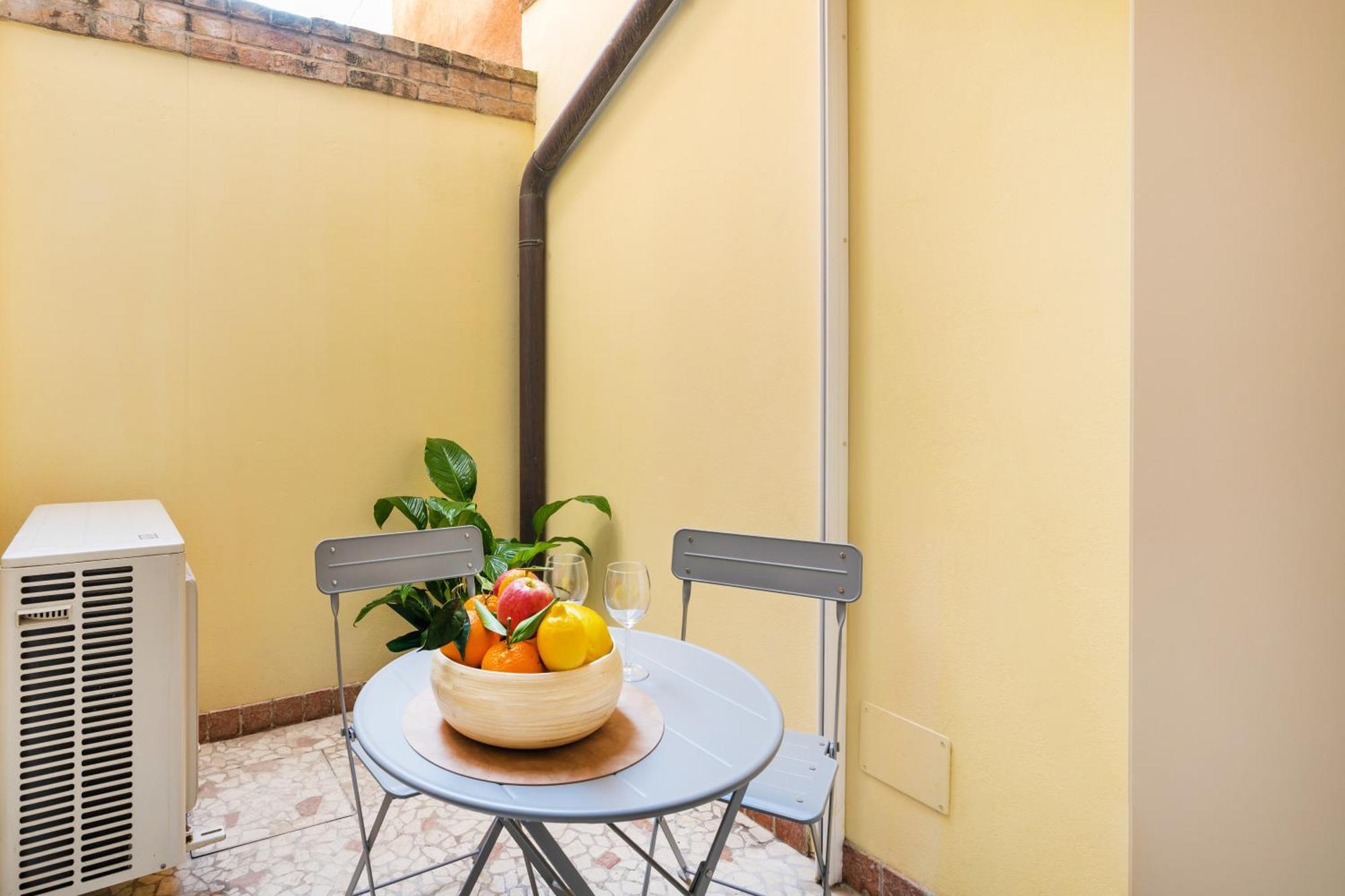 Elegante E Luminoso, Spazio Esterno Privato Apartamento *