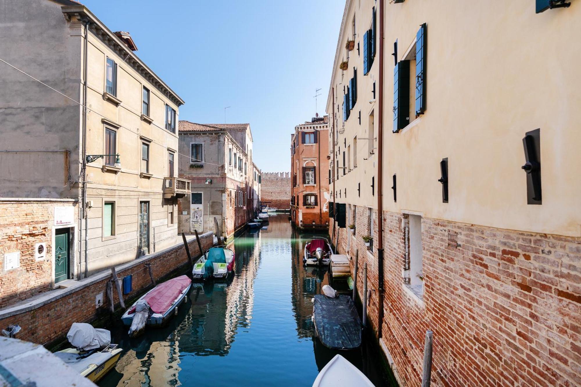 Elegante E Luminoso, Spazio Esterno Privato Apartamento