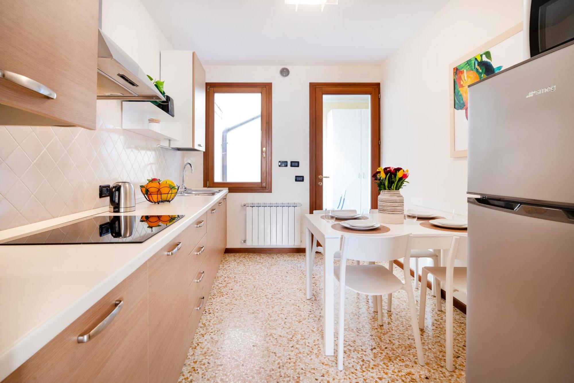 Elegante E Luminoso, Spazio Esterno Privato * Venedig
